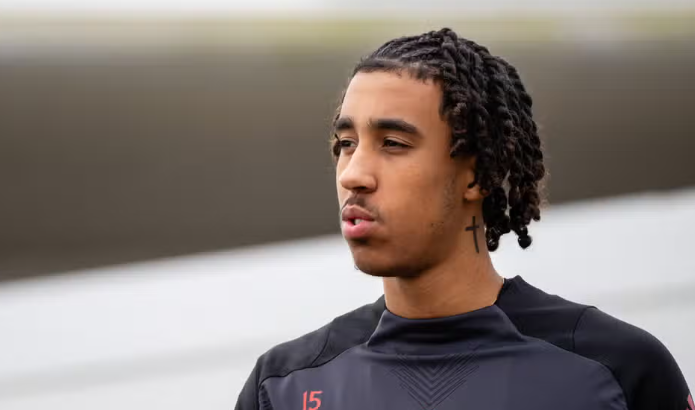 曼联伤情更新：利桑德罗和林德洛夫归期未定，约罗接近复出