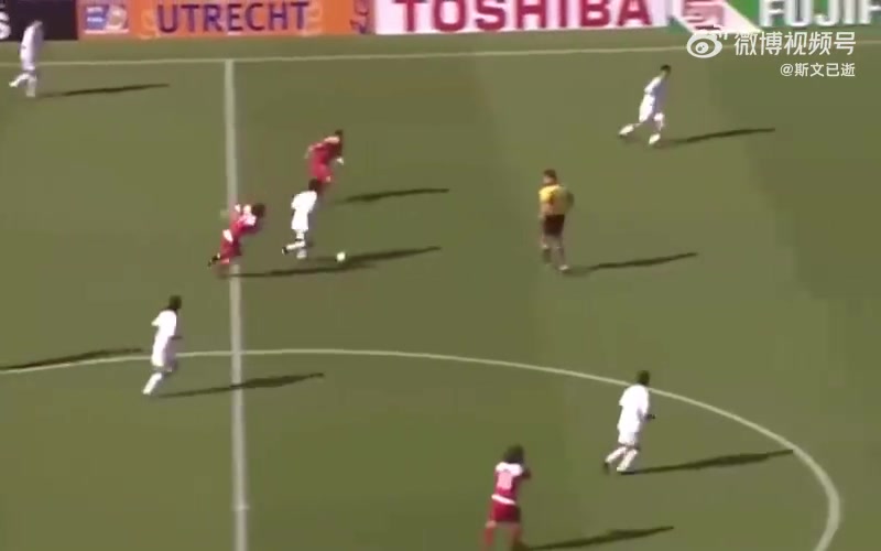 燃情岁月!2005世青赛冯潇霆1v3过人,赵旭日超级世界波绝杀 燃情岁月!2005世青赛冯潇霆1v3过人,赵旭日超级世界波绝杀