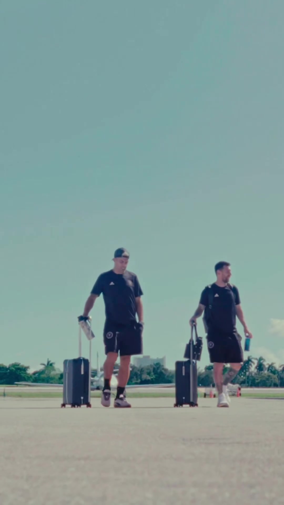 迈阿密国际发布宣传片预热季前赛之旅,明天11点对阵墨西哥美洲 迈阿密国际发布宣传片预热季前赛之旅,明天11点对阵墨西哥美洲