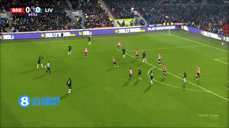 努涅斯:我正在经历一段艰难的时光,补时双响会增强我的信心