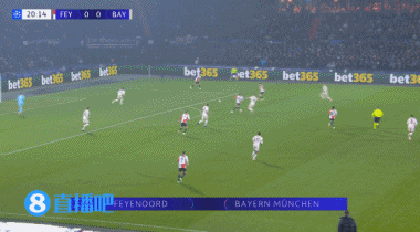 😨拜仁落后！金玟哉解围失误，圣地亚哥-希门尼斯破门